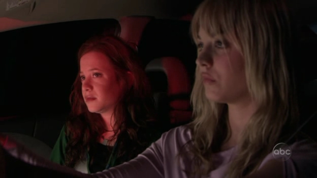 Charmed-Online_dot_nl-8SimpleRules-2x19-10369.jpg