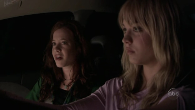 Charmed-Online_dot_nl-8SimpleRules-2x19-10427.jpg
