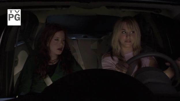 Charmed-Online_dot_nl-8SimpleRules-2x19-10648.jpg