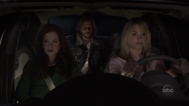 Charmed-Online_dot_nl-8SimpleRules-2x19-10732.jpg