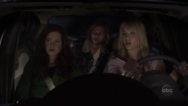 Charmed-Online_dot_nl-8SimpleRules-2x19-10742.jpg