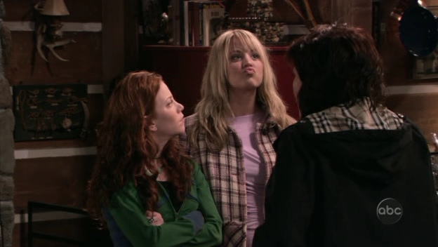 Charmed-Online_dot_nl-8SimpleRules-2x19-10863.jpg
