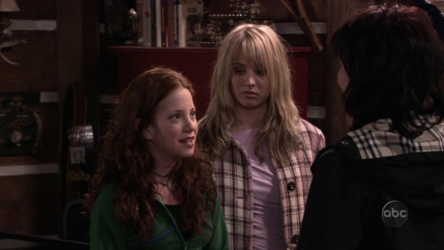 Charmed-Online_dot_nl-8SimpleRules-2x19-10941.jpg
