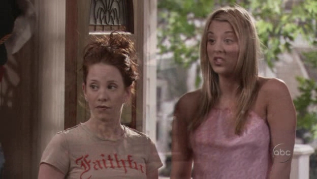 Charmed-Online_dot_nl-8SimpleRules-2x21-13451.jpg