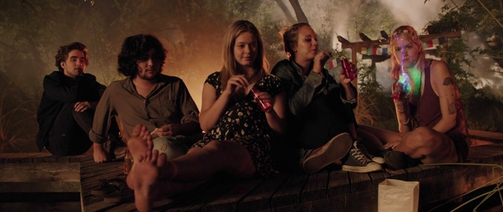 Charmed-Online-dot-NL-BurningBodhi4525.jpg