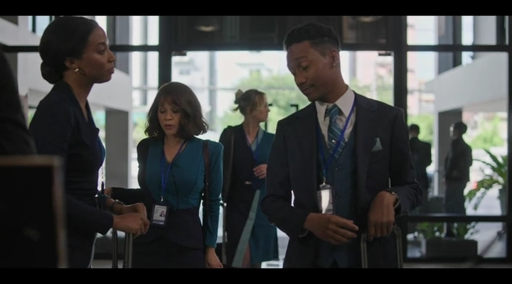 Charmed-Online-dot-nl_TheFlightAttendant1x01-1563.jpg