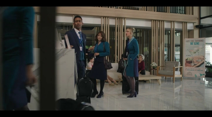 Charmed-Online-dot-nl_TheFlightAttendant1x01-1607.jpg