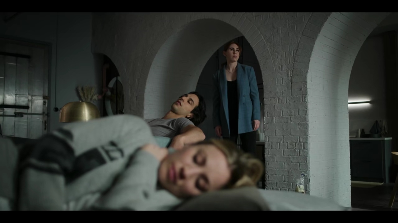 Charmed-Online-dot-nl_TheFlightAttendant1x04-0443.jpg