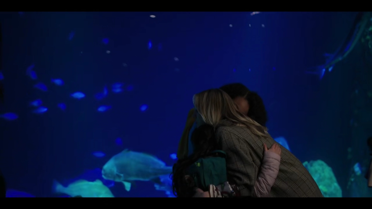Charmed-Online-dot-nl_TheFlightAttendant1x04-1049.jpg