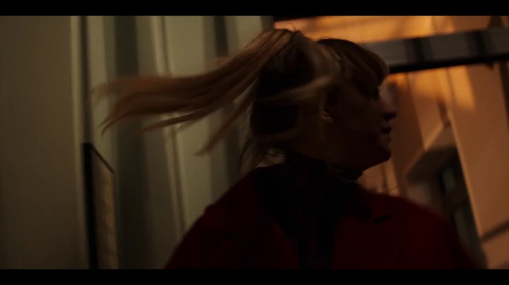 Charmed-Online-dot-nl_TheFlightAttendant2x01-3747.jpg Charmed-Online-dot-nl_TheFlightAttendant2x01-3747.jpg