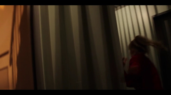 Charmed-Online-dot-nl_TheFlightAttendant2x01-3749.jpg Charmed-Online-dot-nl_TheFlightAttendant2x01-3749.jpg