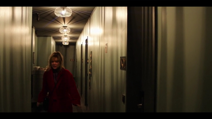 Charmed-Online-dot-nl_TheFlightAttendant2x01-3988.jpg Charmed-Online-dot-nl_TheFlightAttendant2x01-3988.jpg