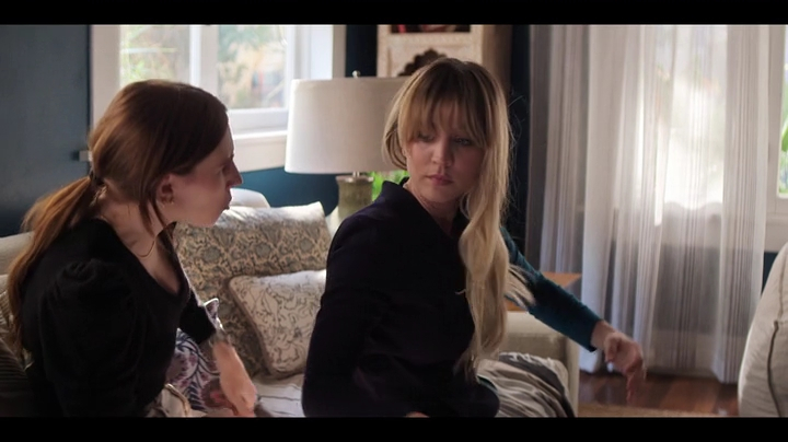 Charmed-Online-dot-nl_TheFlightAttendant2x01-4634.jpg Charmed-Online-dot-nl_TheFlightAttendant2x01-4634.jpg