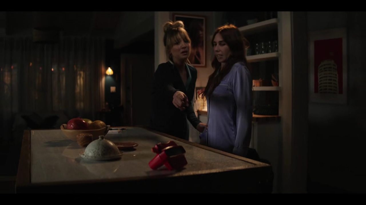 Charmed-Online-dot-nl_TheFlightAttendant2x03-0342.jpg