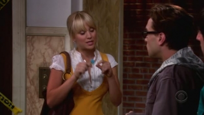 Charmed-online-dot-net_TheBigBangTheory1x02-0074.jpg