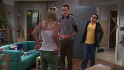 Charmed-online-dot-net_TheBigBangTheory1x02-0436.jpg