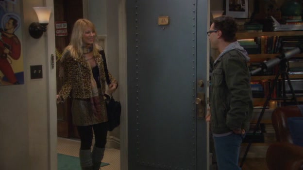 Charmed-Online-dot-net_TBBT-1x10-0516.jpg