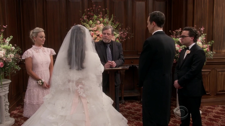 Charmed-Online-dot-nl_TBBT11x24-1014.jpg