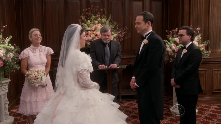Charmed-Online-dot-nl_TBBT11x24-1211.jpg