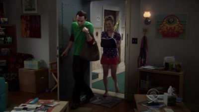 Charmed-Online-dot-net_TBBT3x08-0743.jpg