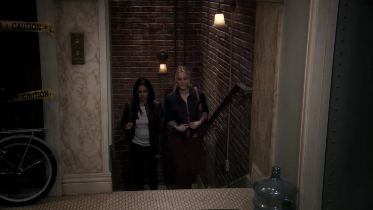 Charmed-Online-dot-net_TBBT4x19-0701.jpg