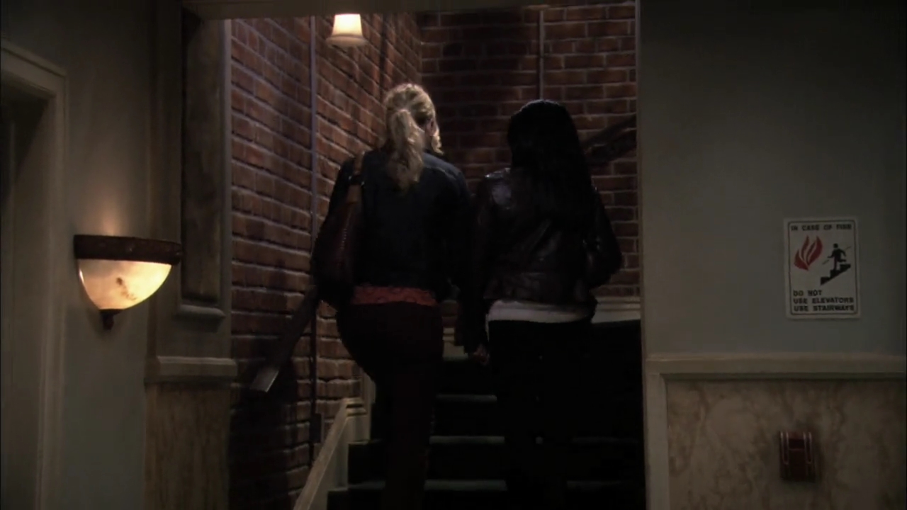 Charmed-Online-dot-net_TBBT4x19-0712.jpg