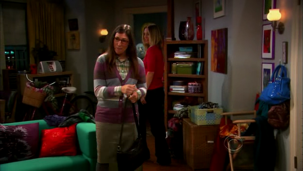 Charmed-Online-dot-TheBigBangTheory5x01-0194.png
