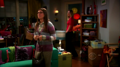 Charmed-Online-dot-TheBigBangTheory5x01-0197.png