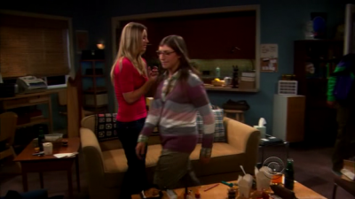 Charmed-Online-dot-TheBigBangTheory5x01-0381.png