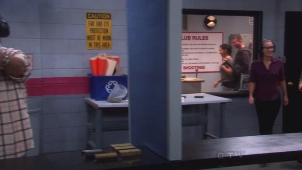 Charmed-Online-dot-net_TBBT-5x14-0967.jpg