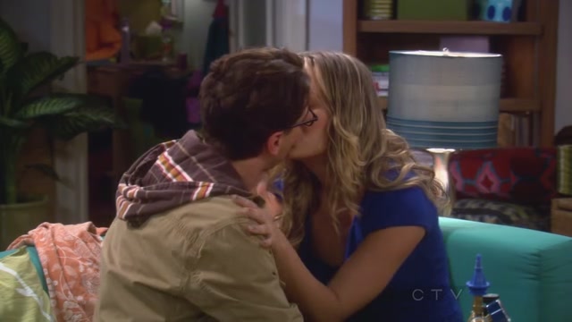 Charmed-Online_dot_net-TBBT2x23TheLaunchAcceleration0075.jpg