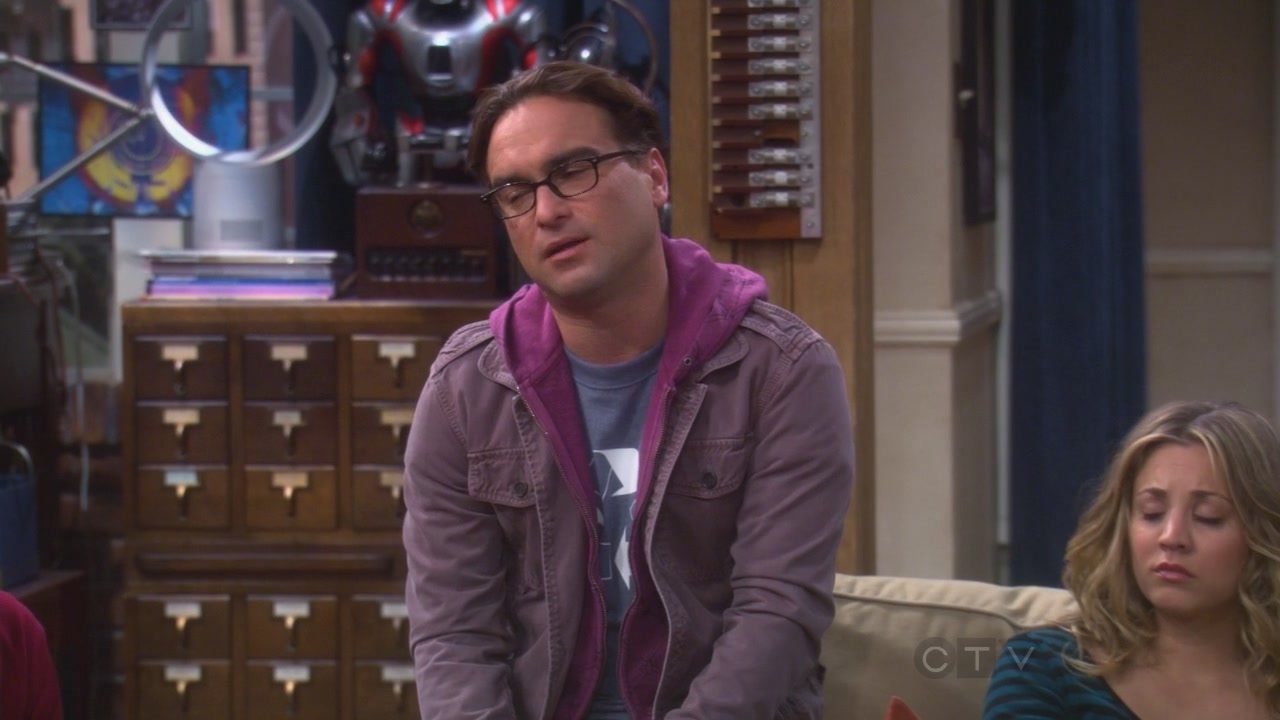 Charmed-Online_dot_net-TBBT5x24TheCountdownReflection0360.jpg