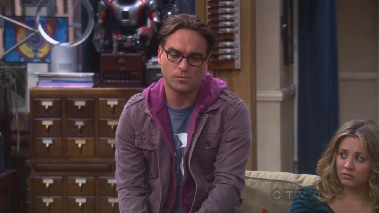Charmed-Online_dot_net-TBBT5x24TheCountdownReflection0365.jpg