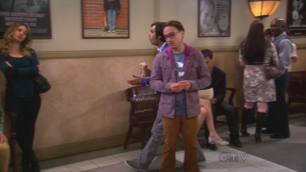 Charmed-Online_dot_net-TBBT5x24TheCountdownReflection0422.jpg