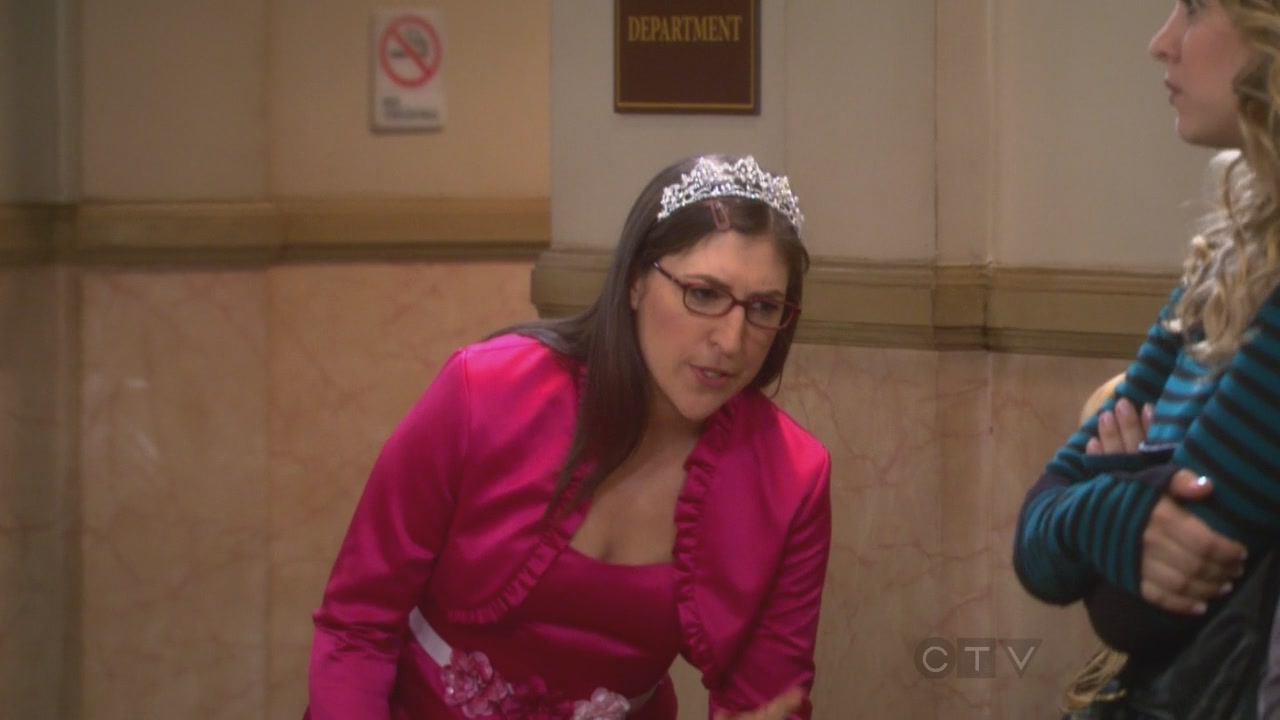 Charmed-Online_dot_net-TBBT5x24TheCountdownReflection0490.jpg