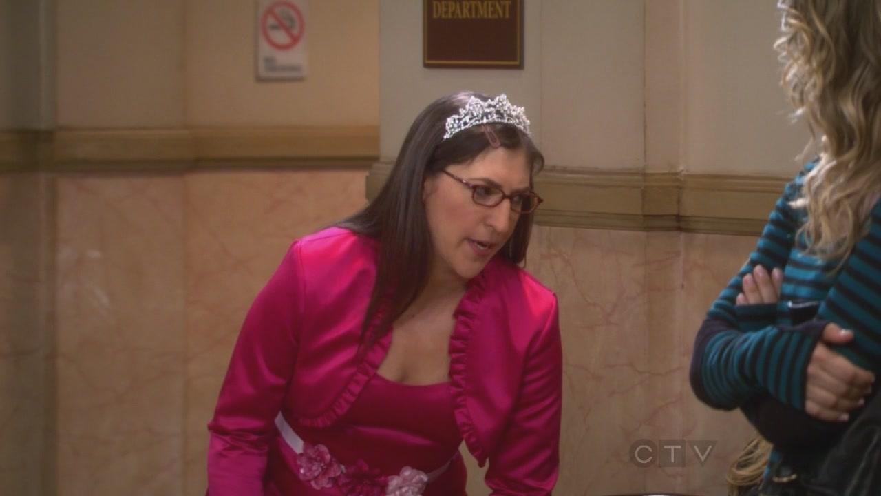 Charmed-Online_dot_net-TBBT5x24TheCountdownReflection0491.jpg