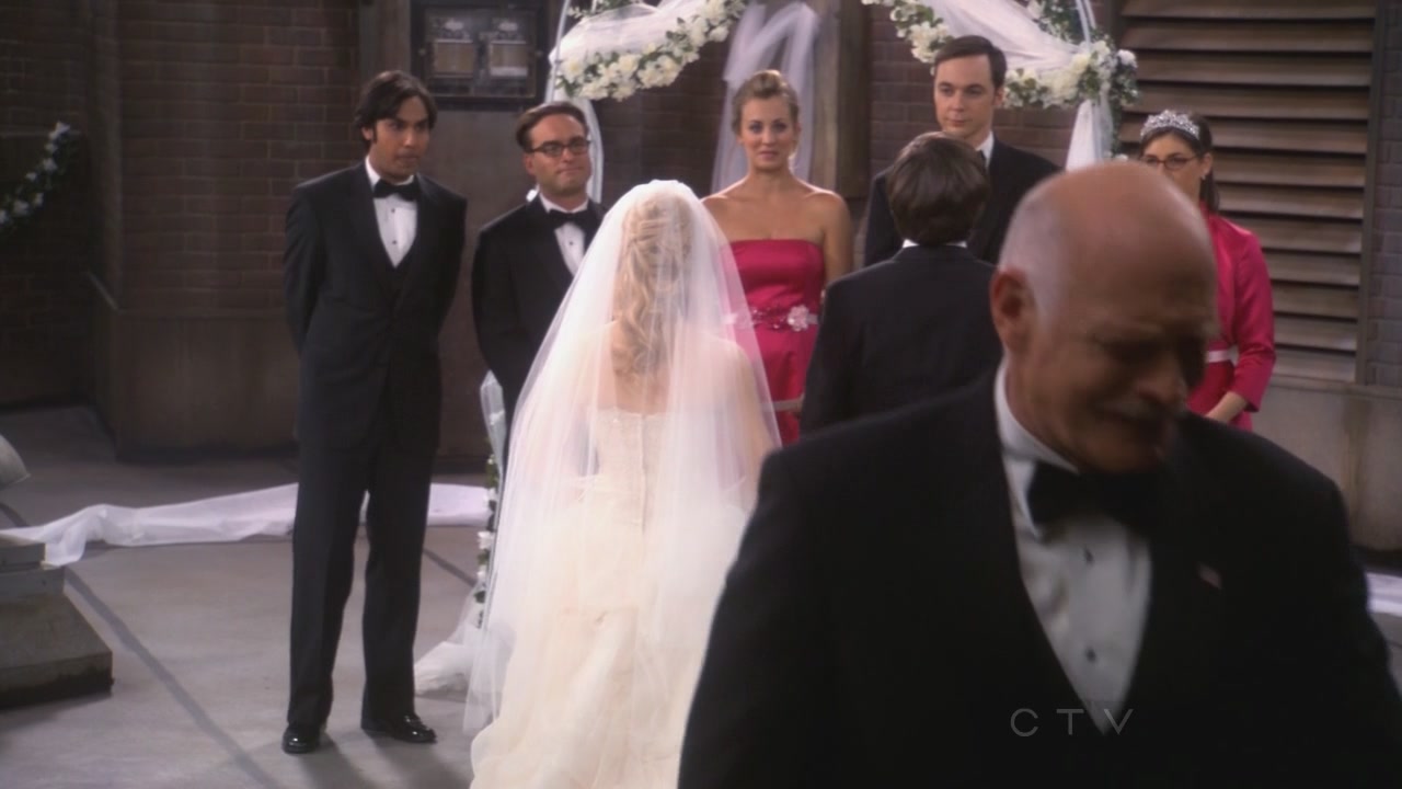Charmed-Online_dot_net-TBBT5x24TheCountdownReflection0849.jpg