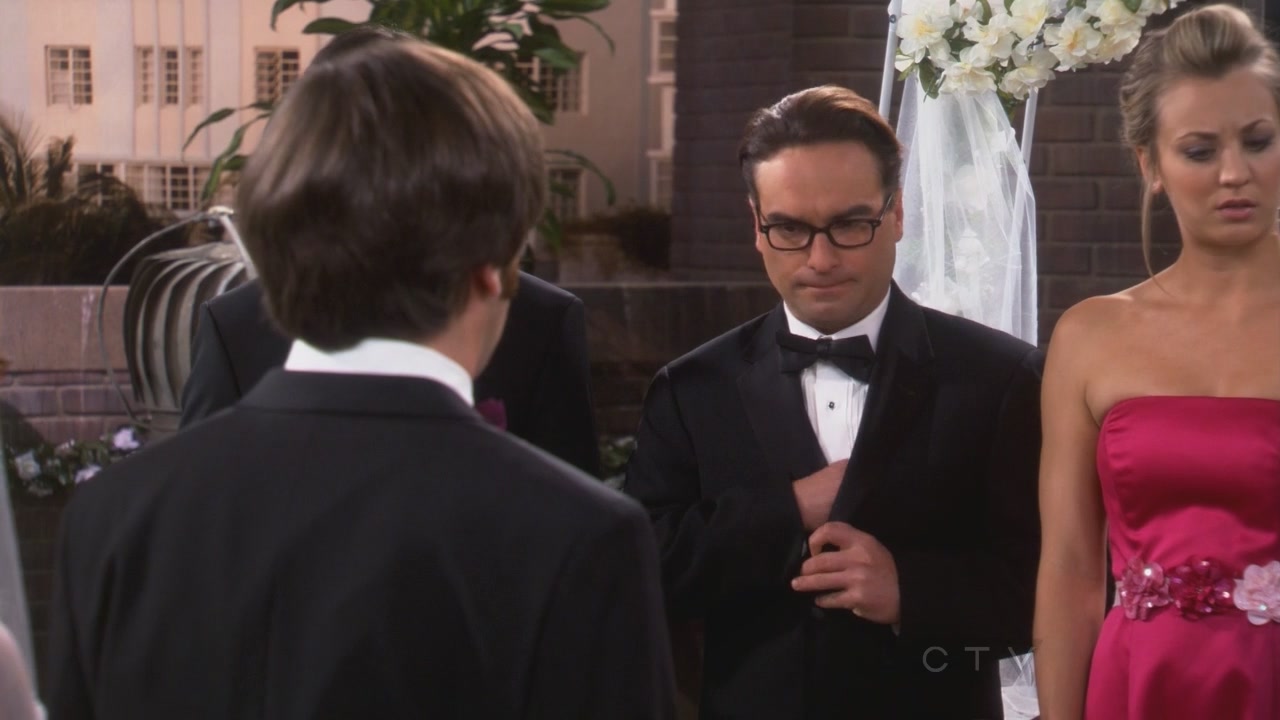 Charmed-Online_dot_net-TBBT5x24TheCountdownReflection0940.jpg