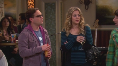 Charmed-Online_dot_net-TBBT5x24TheCountdownReflection0551.jpg