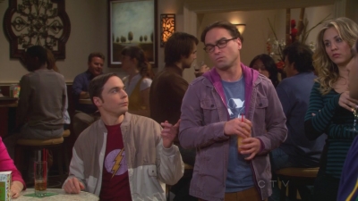 Charmed-Online_dot_net-TBBT5x24TheCountdownReflection0561.jpg