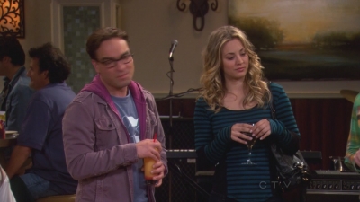 Charmed-Online_dot_net-TBBT5x24TheCountdownReflection0607.jpg