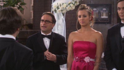 Charmed-Online_dot_net-TBBT5x24TheCountdownReflection0961.jpg