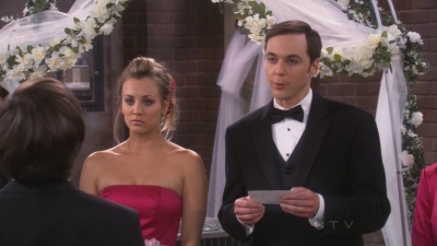 Charmed-Online_dot_net-TBBT5x24TheCountdownReflection0977.jpg