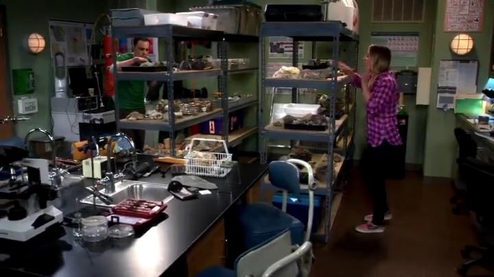 Charmed-Online-dot-net_TheBigBangTheory7x03-0716.jpg