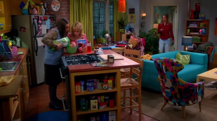 ashley-greCharmed-Online-dot-net_TBBT7x08-0541.jpg