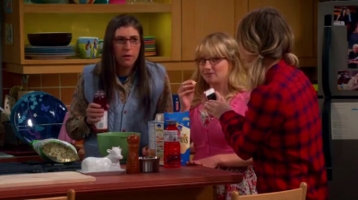 ashley-greCharmed-Online-dot-net_TBBT7x08-0564.jpg