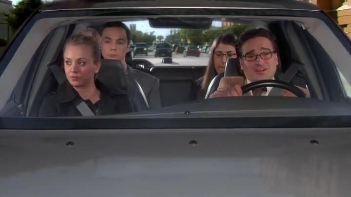 Charmed-Online-dot-net_TBBT7x09-0528.jpg