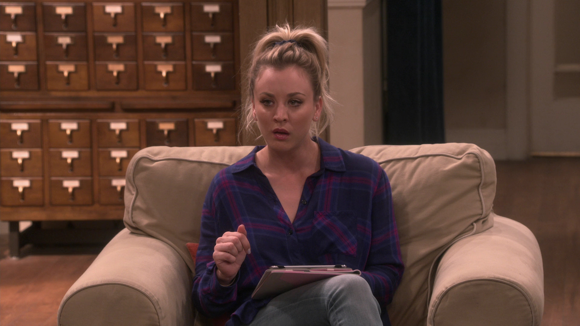 Charmed-Online-dot-nl_TBBT12x03-1040.jpg