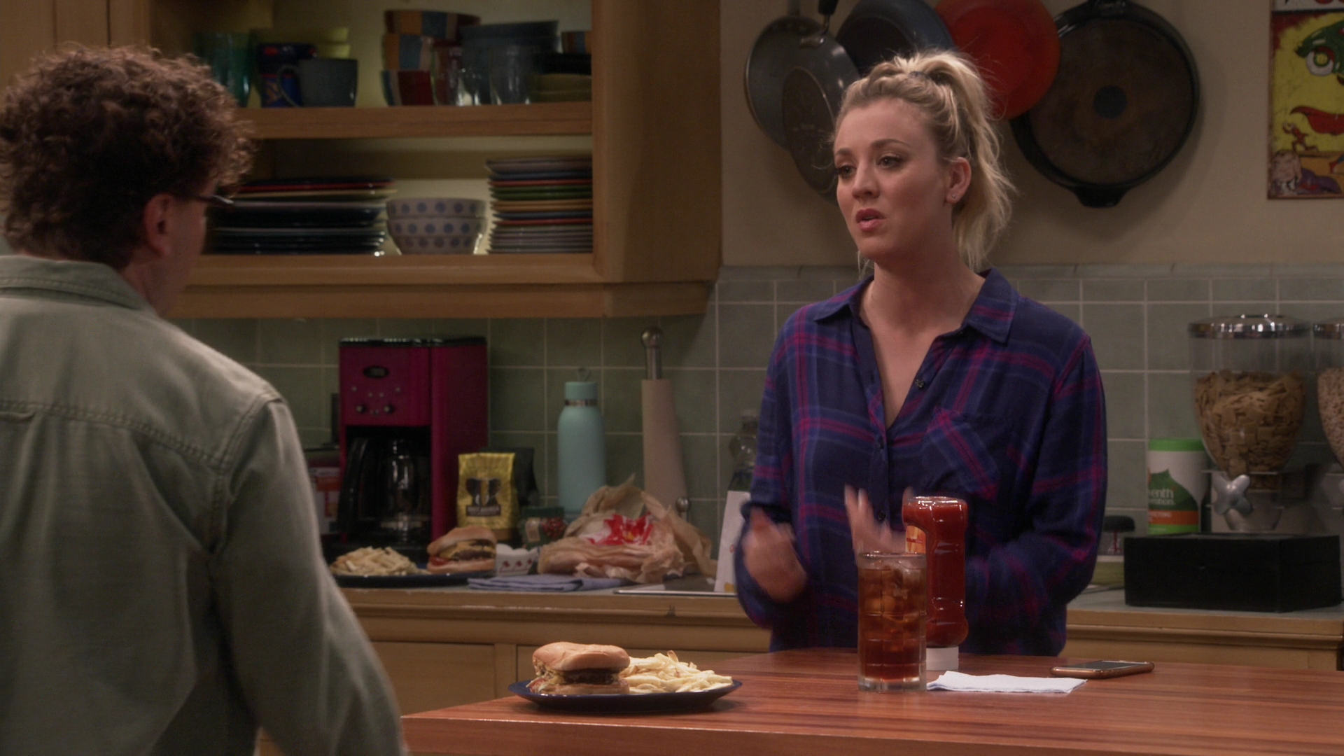Charmed-Online-dot-nl_TBBT12x03-1221.jpg
