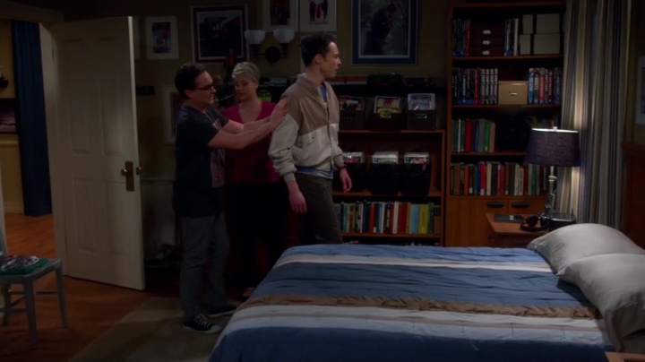 Charmed-Online-dot-net_TBBT-8x13-0611.jpg